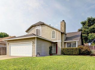 389 Alamine Dr, Redding, CA 96003