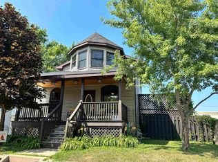 1330 W Summer St, Appleton, WI 54914