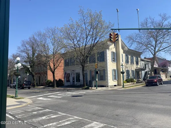 637-639 W Market St, Lewisburg, PA 17837