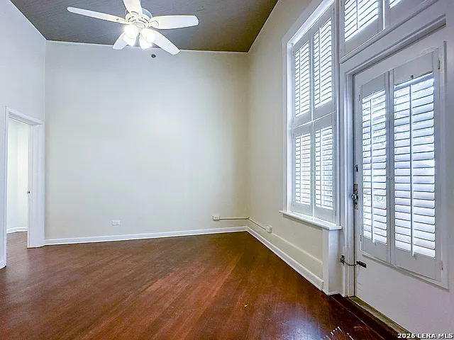 245 Losoya St — Photo 25