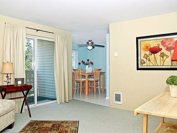 Another shot of living room