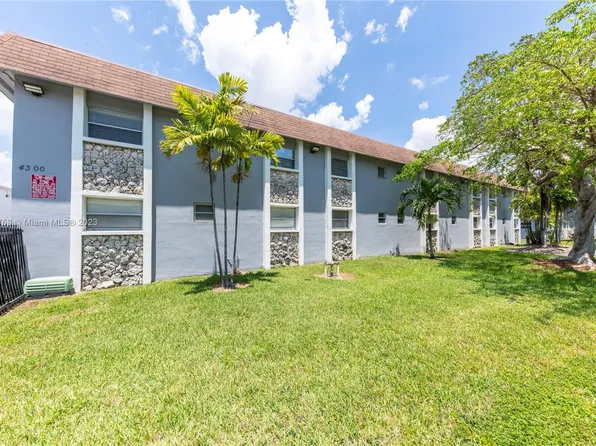 4300 SW 67th Ave APT 1, Miami, FL 33155