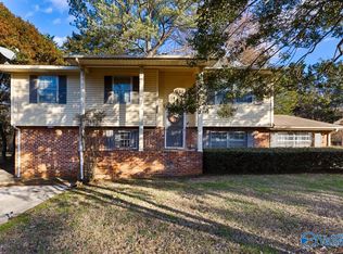 6032 Lincoya Dr NW, Huntsville, AL 35810