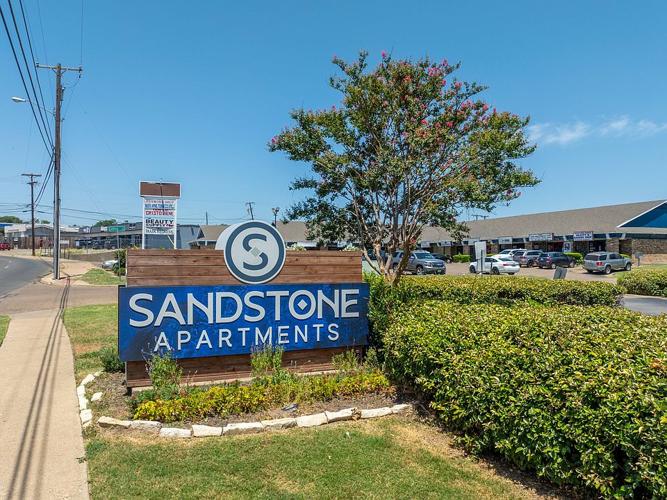 Sandstone Apartments Property Sign