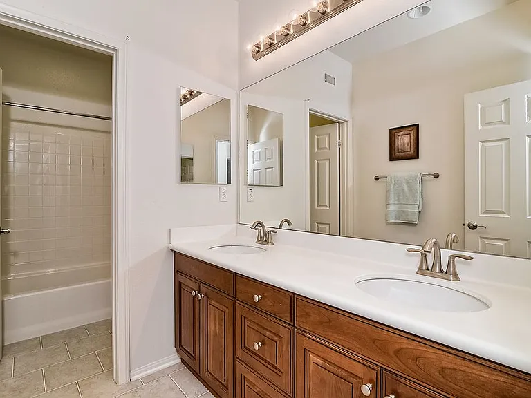 Black Granite Dr — Photo 26