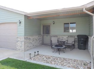 368 Redrock Cir, Belle Fourche, SD 57717