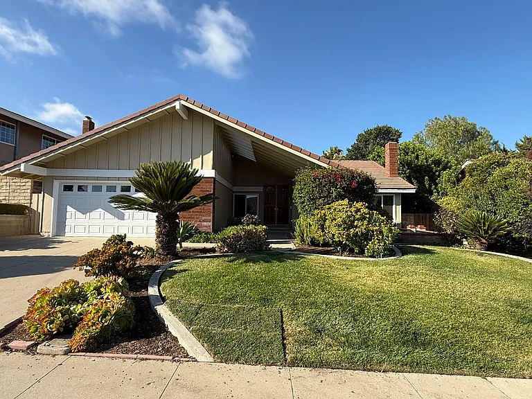 3086 Black Hills Ct — Photo 1