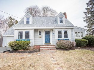 14 Prospect St, Danvers, MA 01923