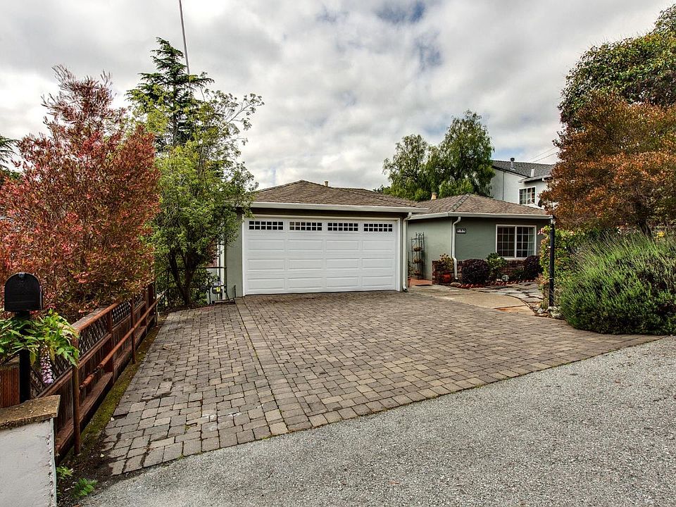 1st image of 209 Clifton Ave