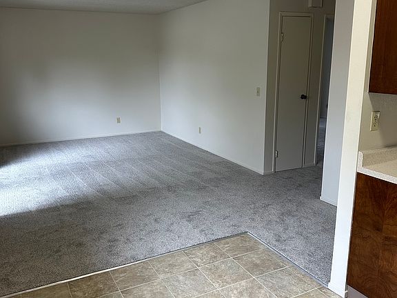 3rd image of 834 Carlita Cir #D