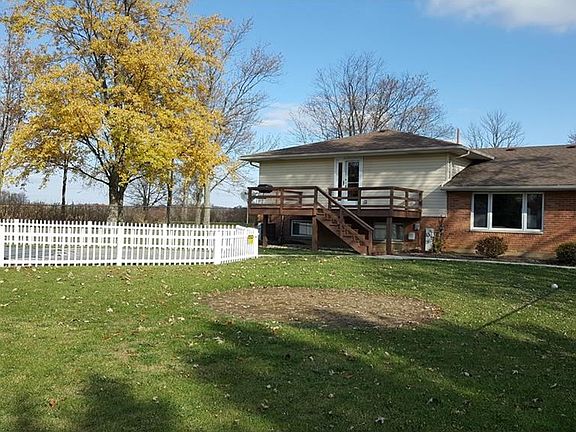 2nd image of 9986 Grandview Dr