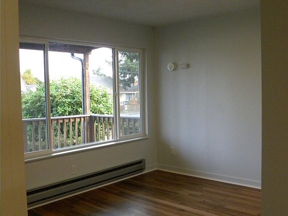 2nd image of 5414 McDacer Avenue