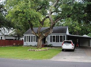 151 W Oak Ln, Lake Charles, LA 70605