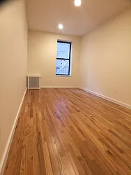 Rented by Roberto Guilbet, LREB