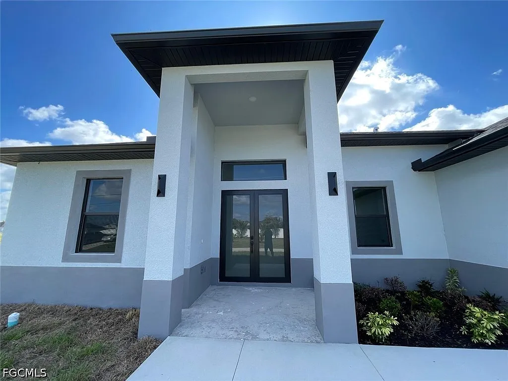 Building Photo - 1319 NW 15th Ave
