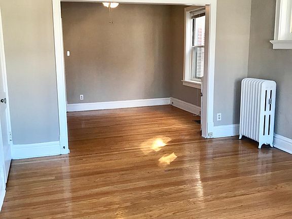 2nd image of 4986 Mardel Ave