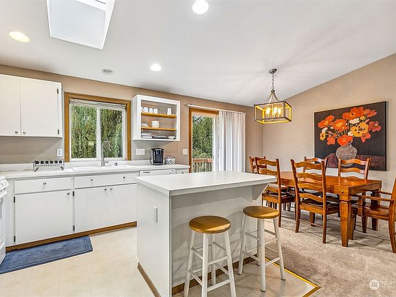 4th image of 7418 SE 180Th Street SE