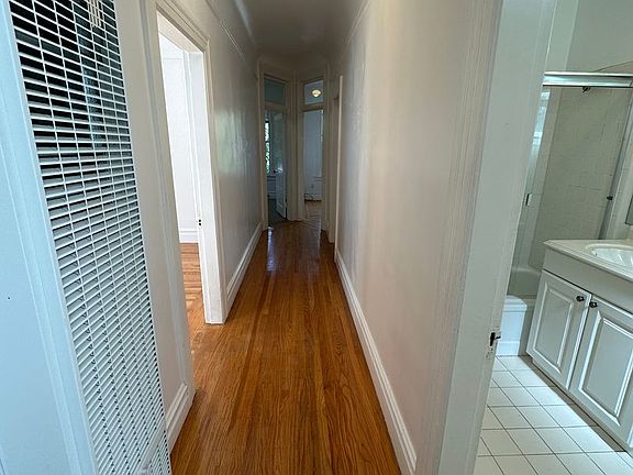 3rd image of 2256-2260 Market St #2256-G