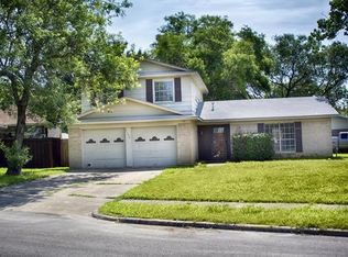 2134 Pam Ct, Irving, TX 75060