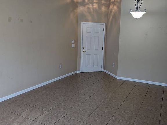 3rd image of 9556 Armelle Way Unit 3