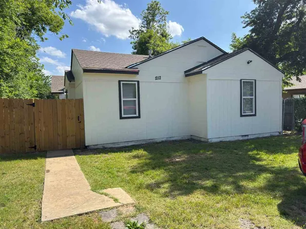1212 NW Dearborn Ave, Lawton, OK 73507