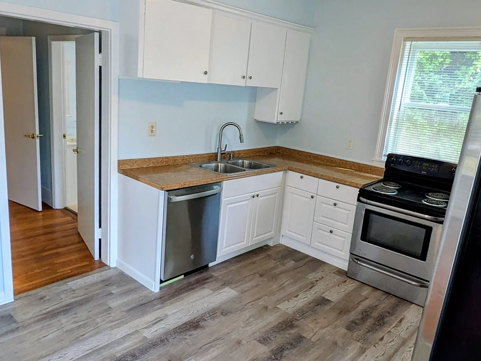 90 Gibbs Avenue, Unit 1 — Photo 2