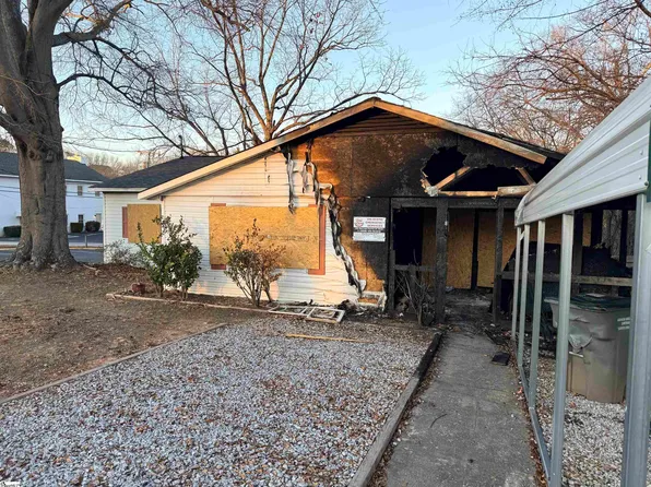 140 Agnew Rd, Greenville, SC 29617