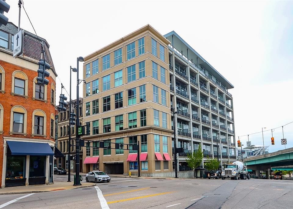 1st image of 353 W 4th St Unit 603