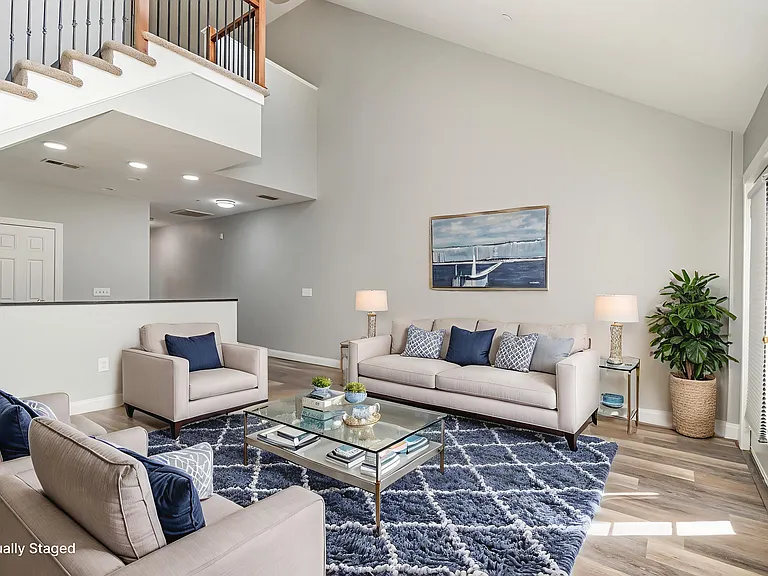 360 S Elm St #303 — Photo 13