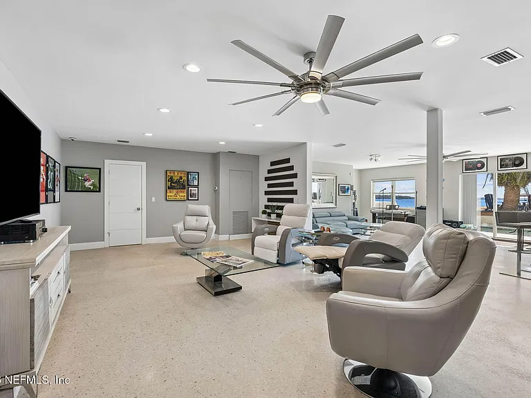 14030 Mandarin Oaks Ln — Photo 30