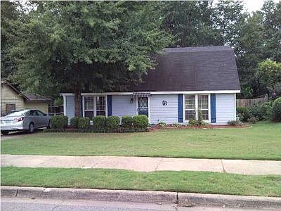 2nd image of 3272 Little John Dr