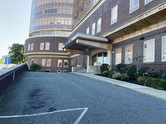 drive way and front door
