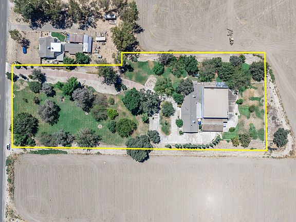 2nd image of 9356 22nd Avenue