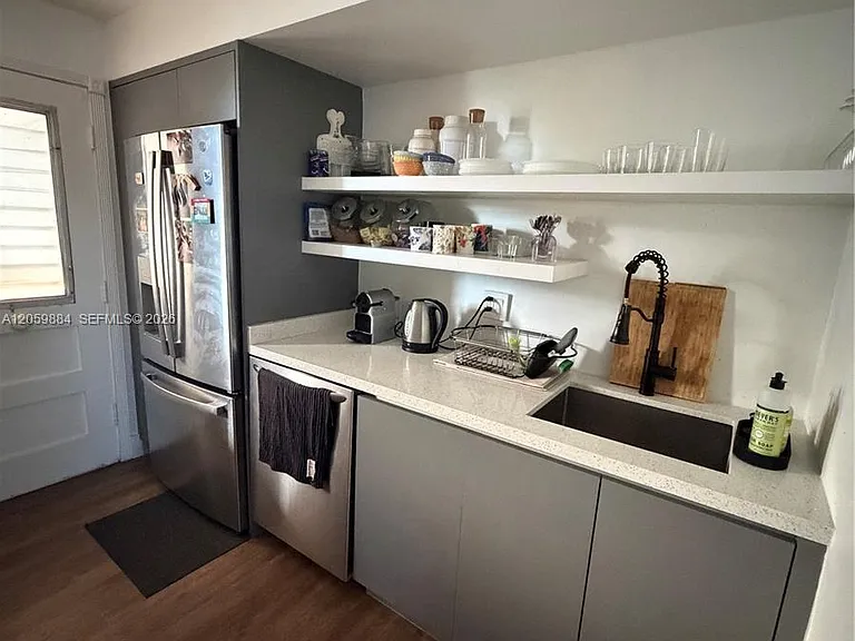 2980 Point East Dr #D101 — Photo 6