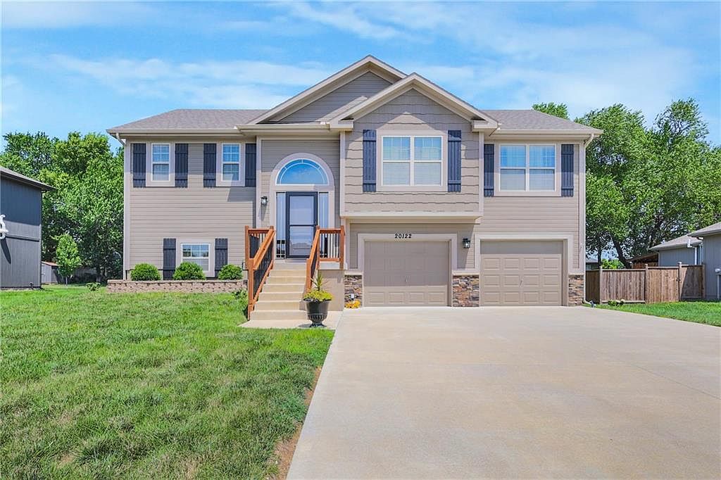 20122 W 220th Ter, Spring Hill, KS 66083 Zillow