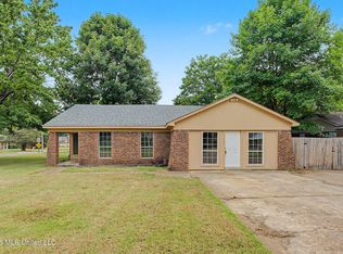 8432 Southernwood Cv, Southaven, MS 38671