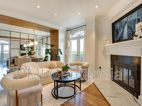 3rd image of 2161 Peachtree Rd NE APT 801