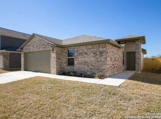 9627 Autumn Pl, Converse, TX 78109