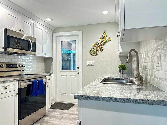 4th image of 2019 55th St S
