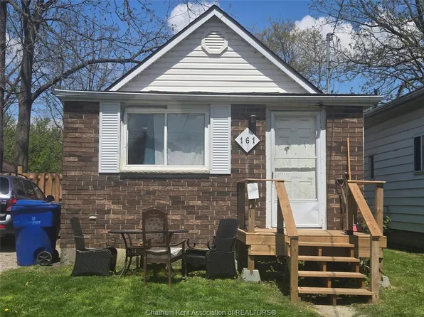 161 Wellington St E, Chatham Kent, ON N7M 3P2