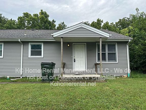 2nd image of 1127 Sherman Ave