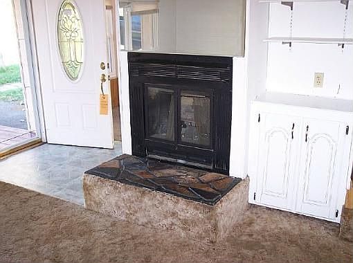 3rd image of 6528 Cleburne Blvd