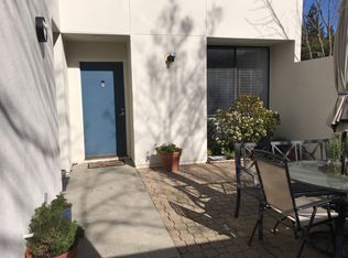 909 Alvarado Ave APT 12, Davis, CA 95616