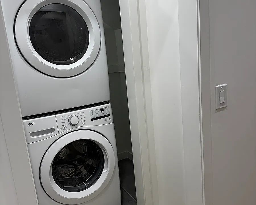 1st image of 1257 9th Ave APT 5