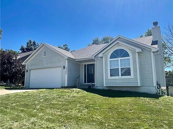 2nd image of 19503 E Colony Ln