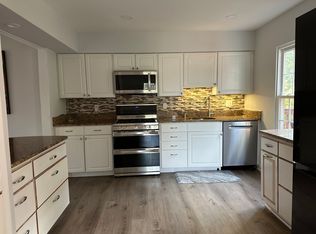 163 Lazy Hollow Dr, Gaithersburg, MD 20878
