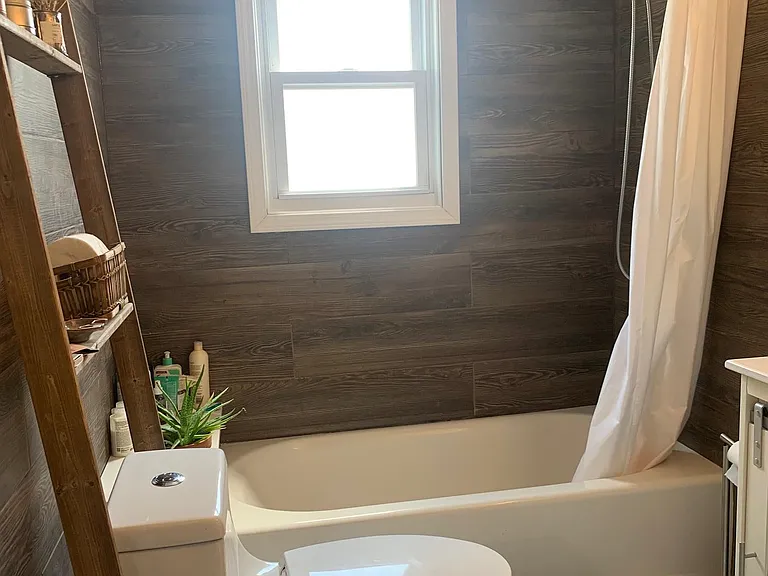 533 E Chester St #UPPER — Photo 3