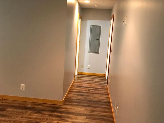 5th image of 212 Goredon Dr