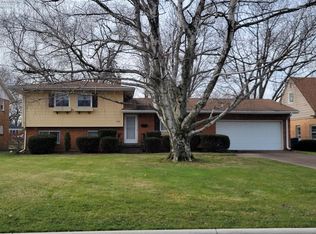 2701 Eastwood Dr, Sandusky, OH