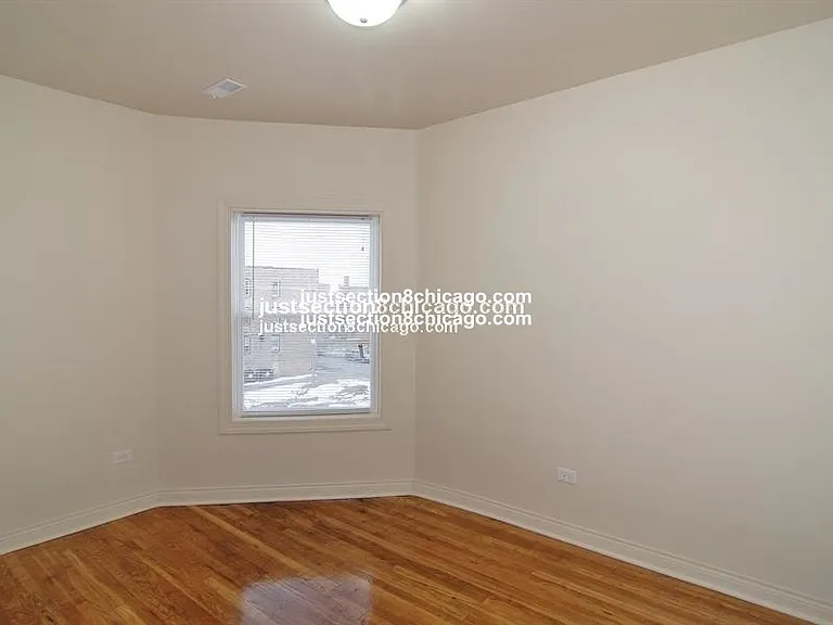 1326 S Lawndale Ave #2 — Photo 3